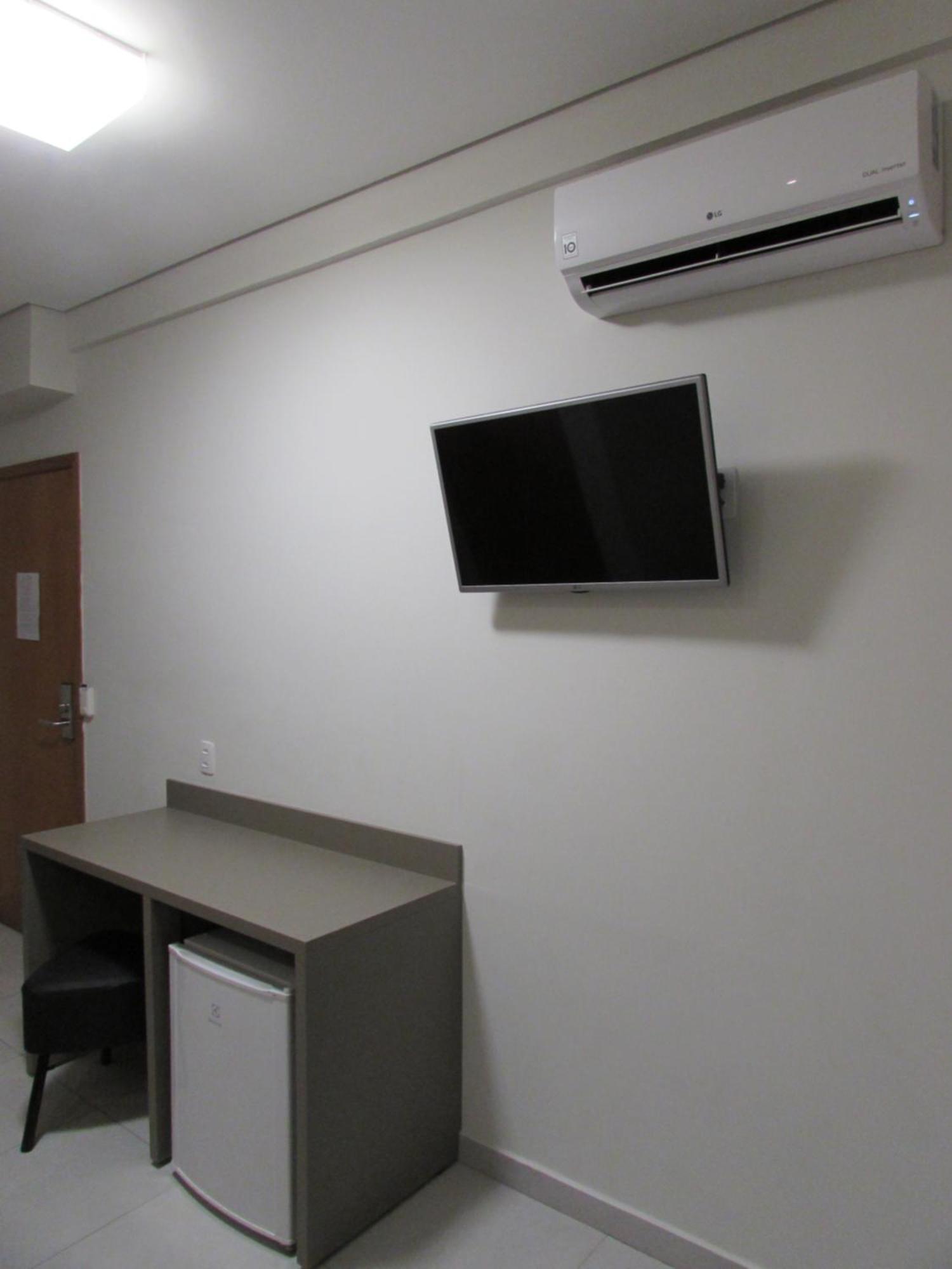 Hotel Urbis A 10 Minutos Rua 25 De Marco, Bras,Bom Retiro,A 2 Minutos Do Mirante Sampa Sky 상파울루 외부 사진