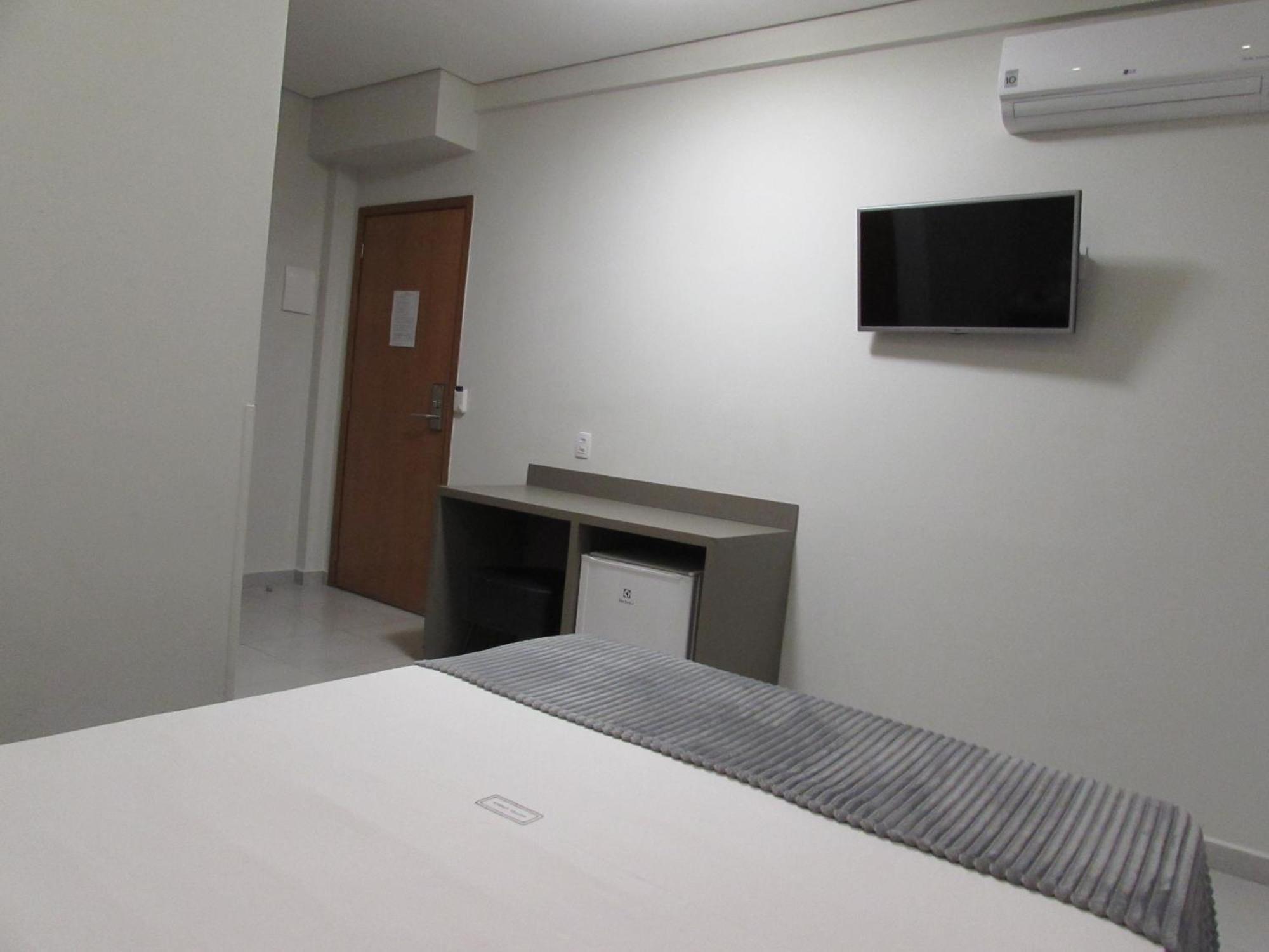 Hotel Urbis A 10 Minutos Rua 25 De Marco, Bras,Bom Retiro,A 2 Minutos Do Mirante Sampa Sky 상파울루 외부 사진